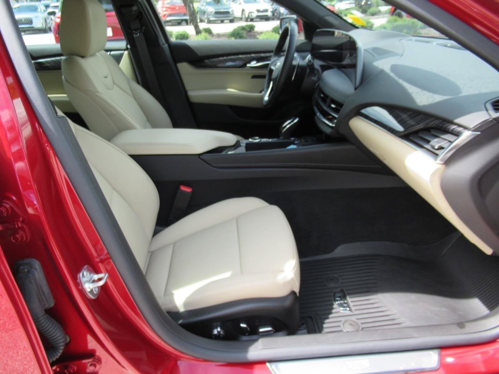 2025 Cadillac CT5 Premium Luxury
