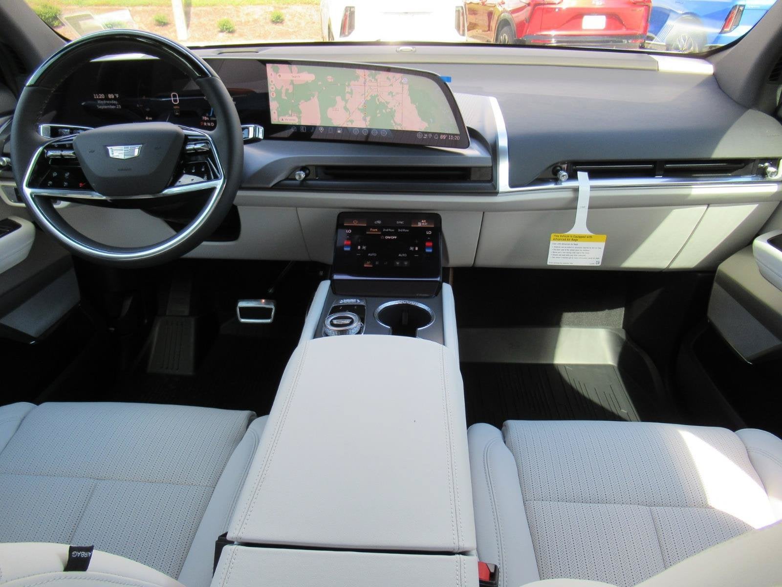 2027 Cadillac VISTIQ Luxury