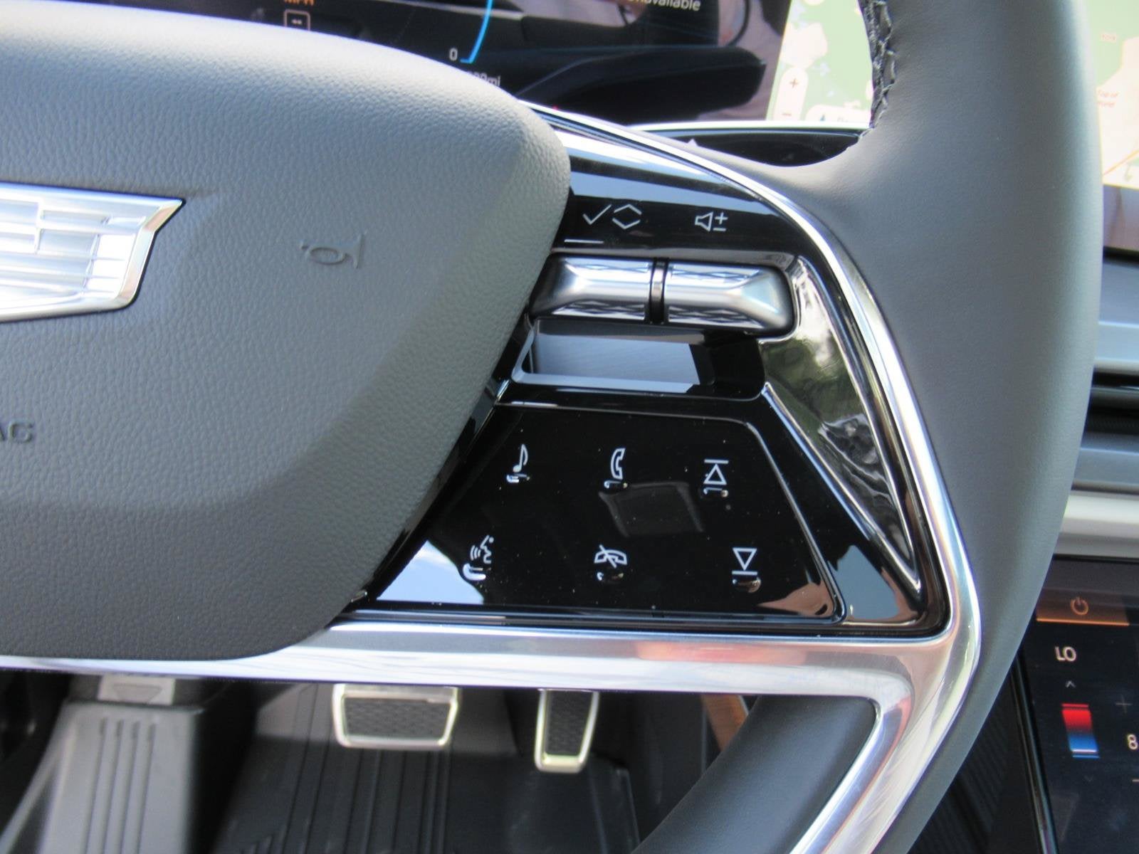 2027 Cadillac VISTIQ Luxury
