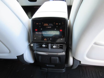 2027 Cadillac VISTIQ Luxury
