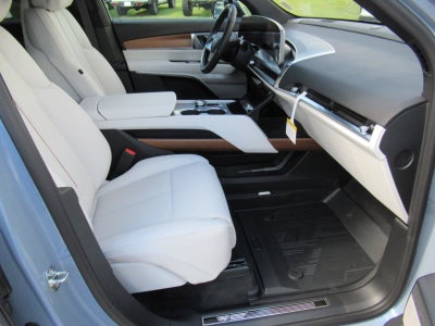 2027 Cadillac VISTIQ Luxury
