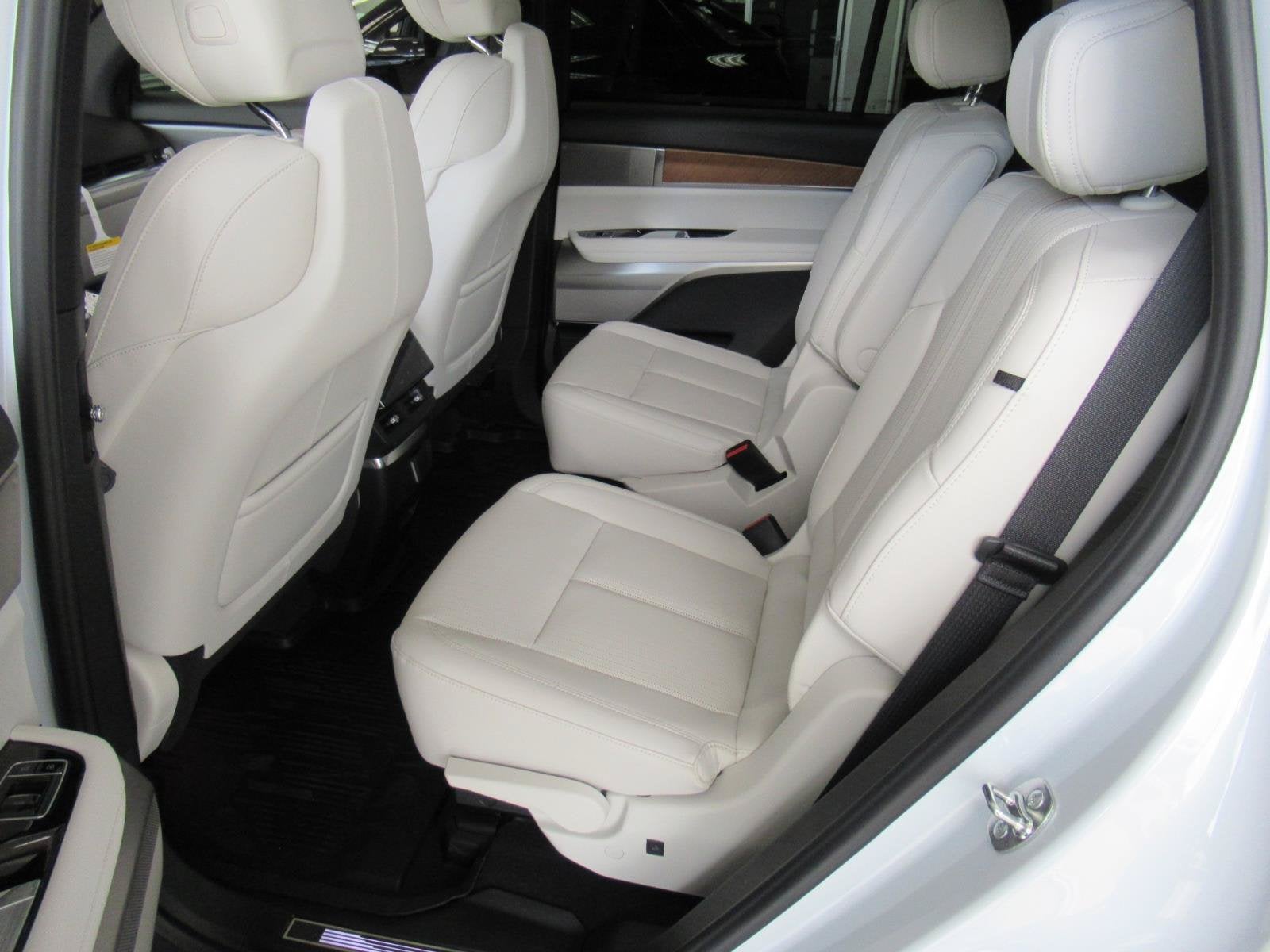 2027 Cadillac VISTIQ Sport