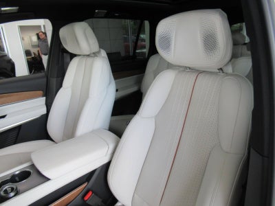 2027 Cadillac VISTIQ Sport