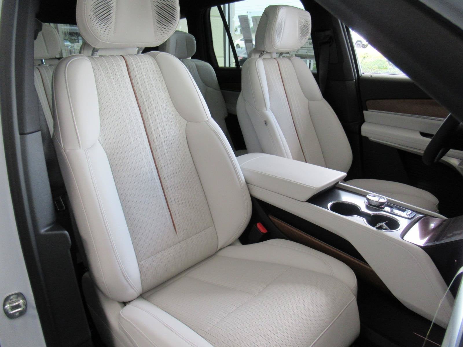 2027 Cadillac VISTIQ Sport