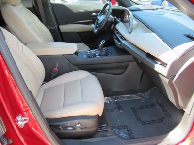 2024 Cadillac XT4 Premium Luxury