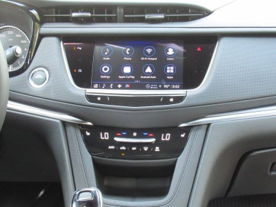 2026 Cadillac XT5 Luxury