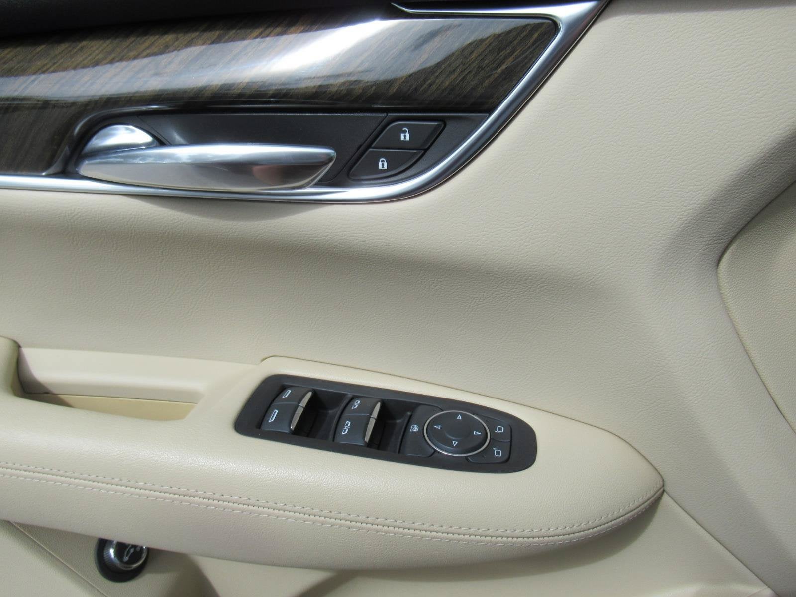 2017 Cadillac XT5 FWD