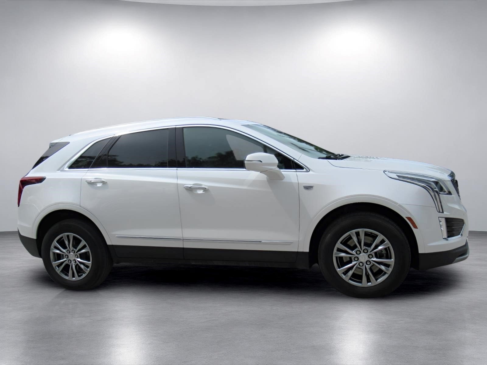 2023 Cadillac XT5 FWD Premium Luxury