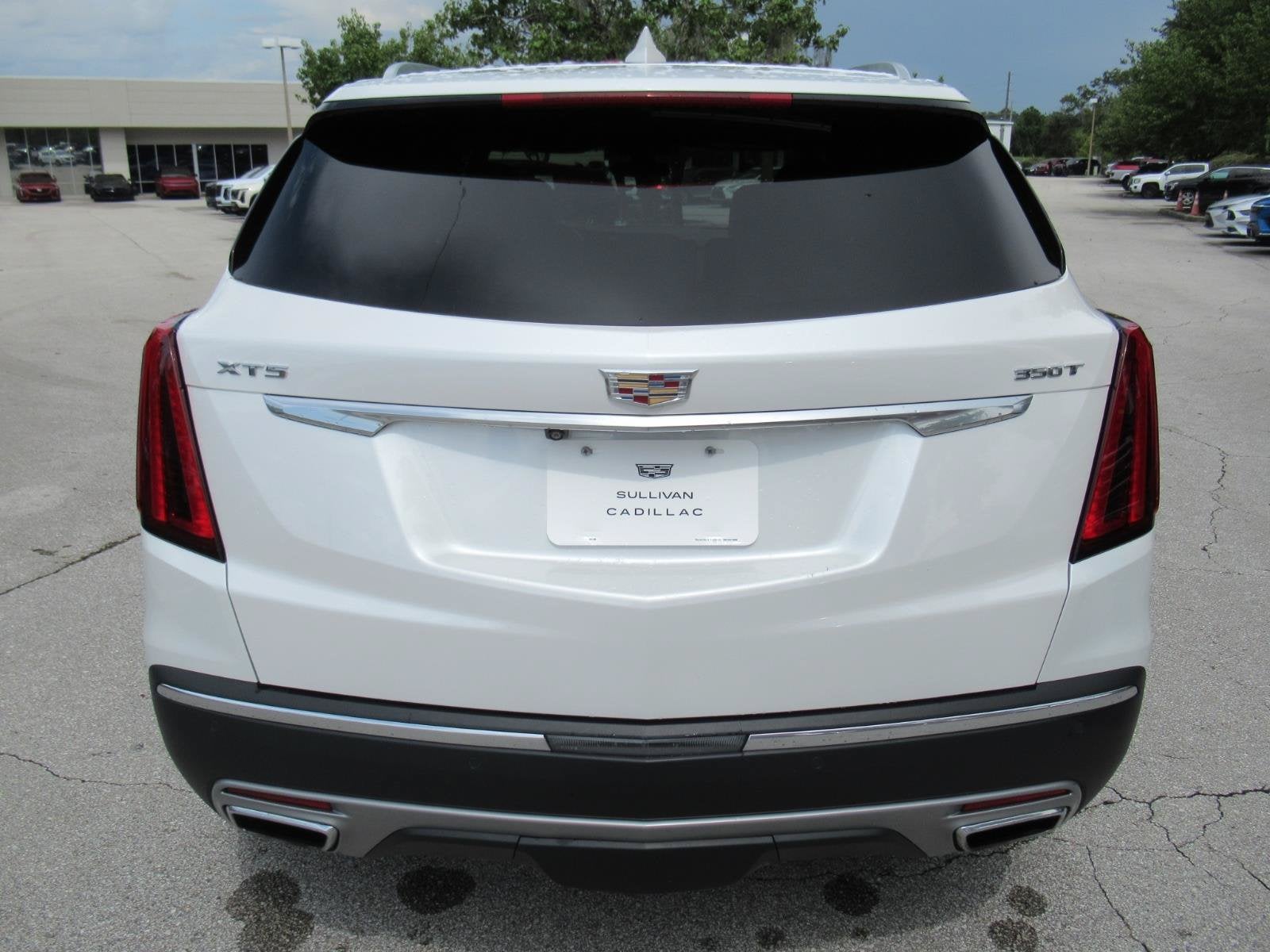 2023 Cadillac XT5 FWD Premium Luxury