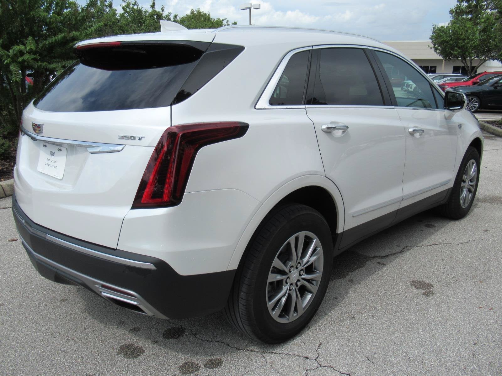 2023 Cadillac XT5 FWD Premium Luxury