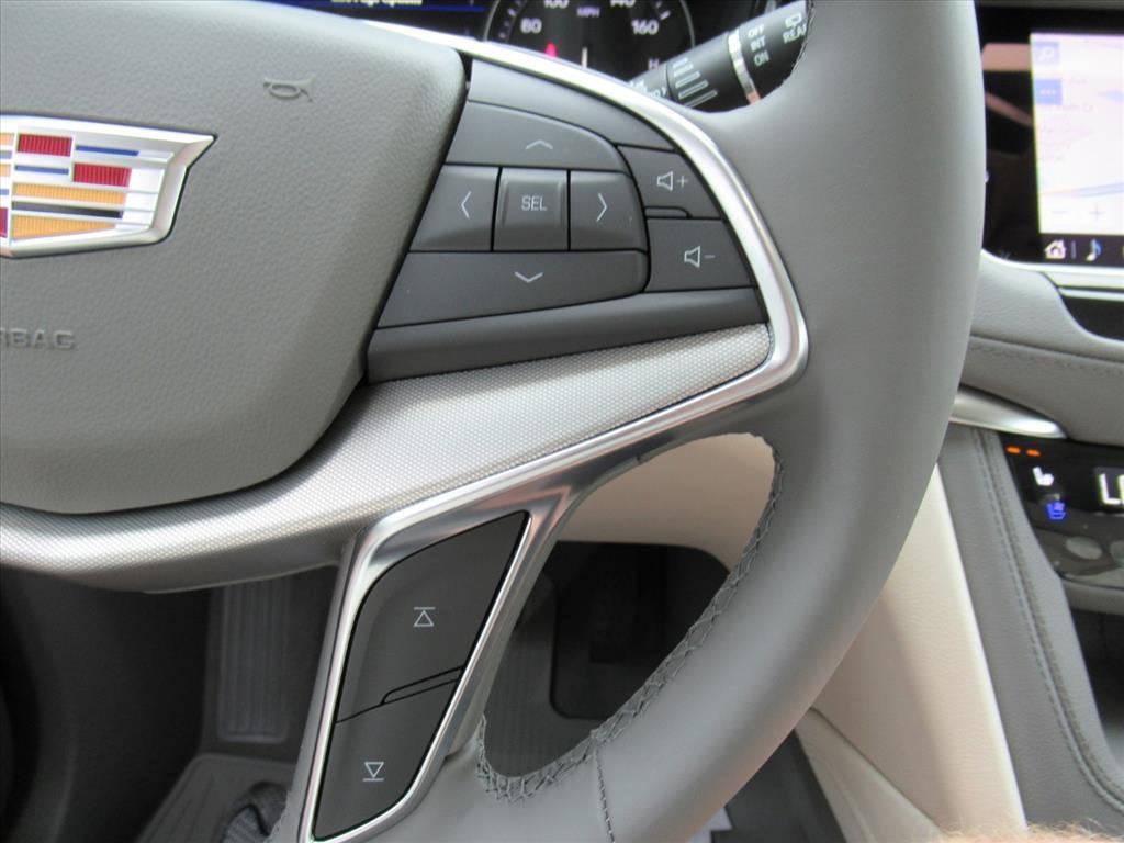 2026 Cadillac XT5 Premium Luxury