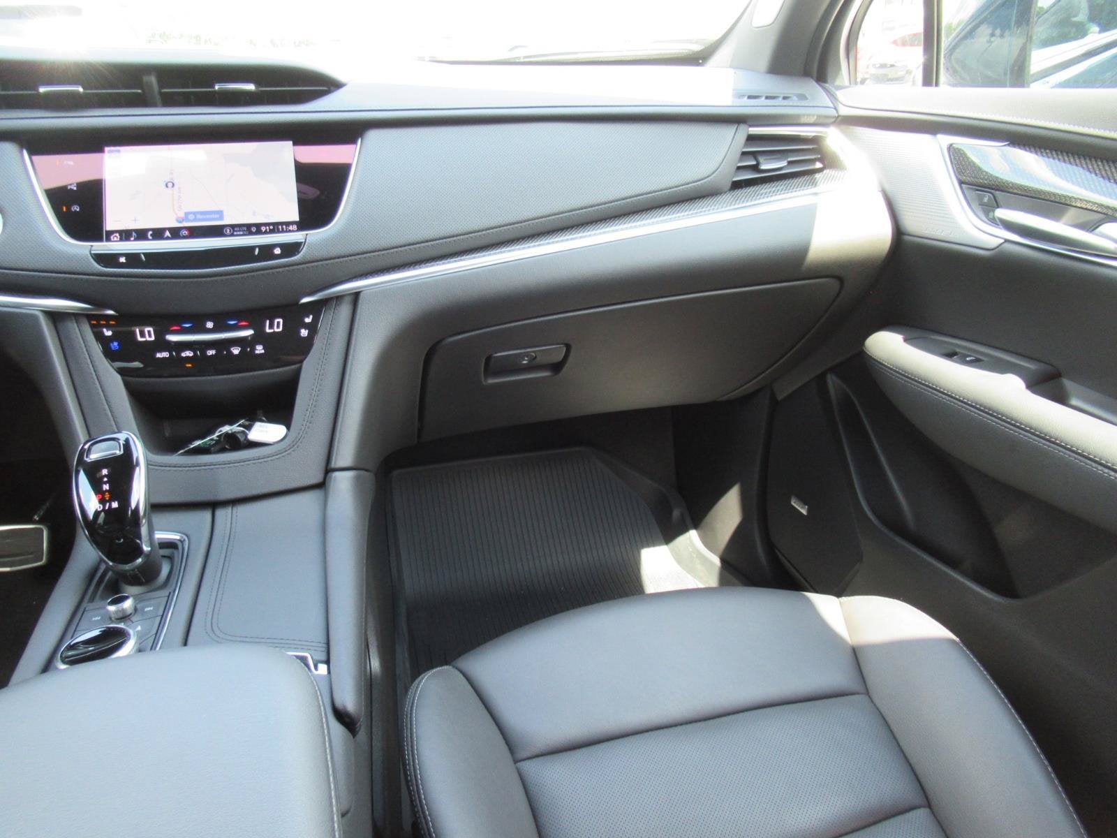 2026 Cadillac XT5 Sport