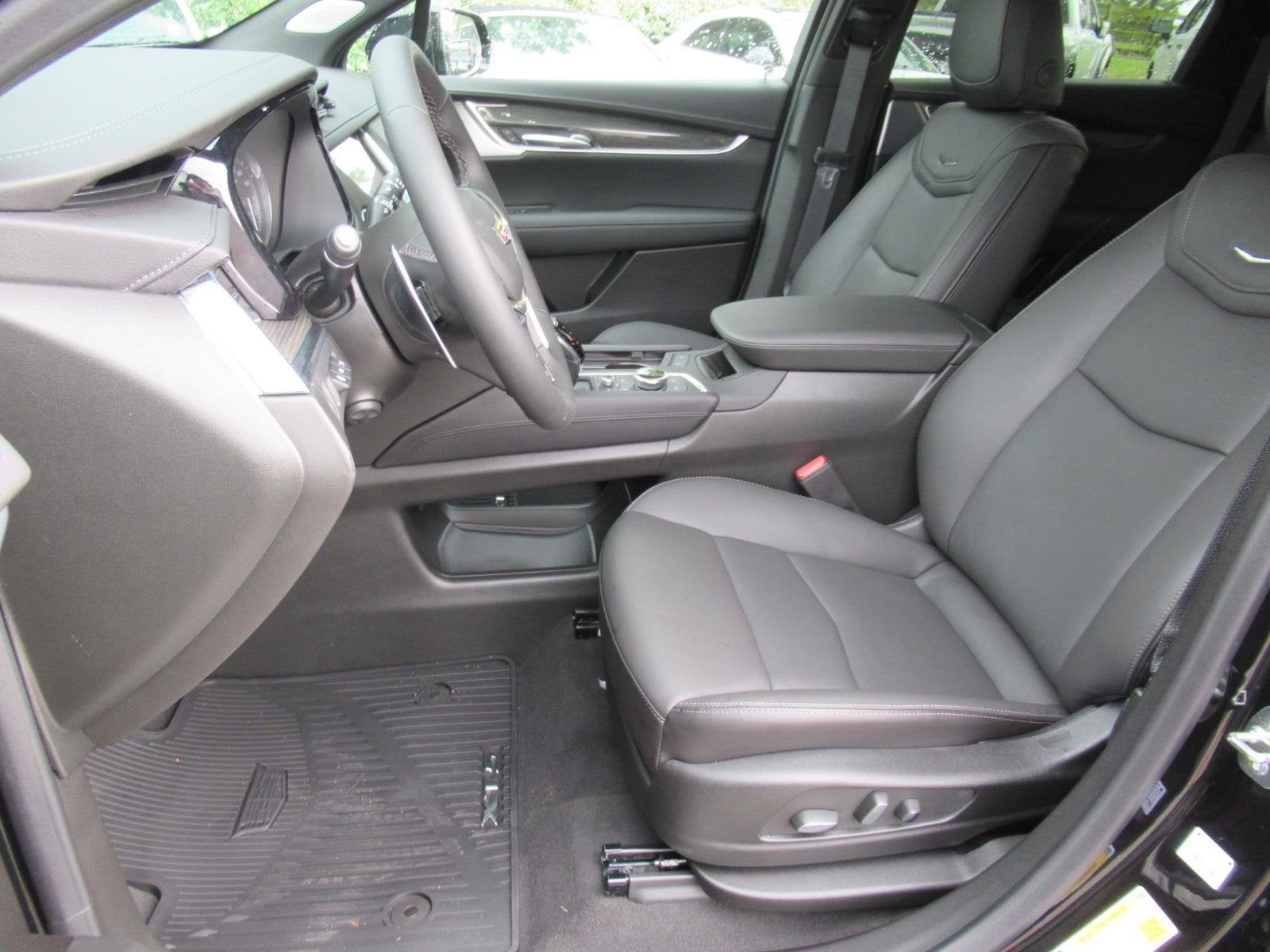 2026 Cadillac XT5 Sport