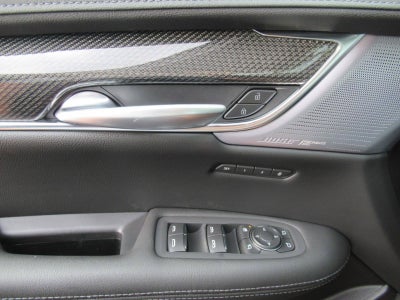 2026 Cadillac XT5 Sport