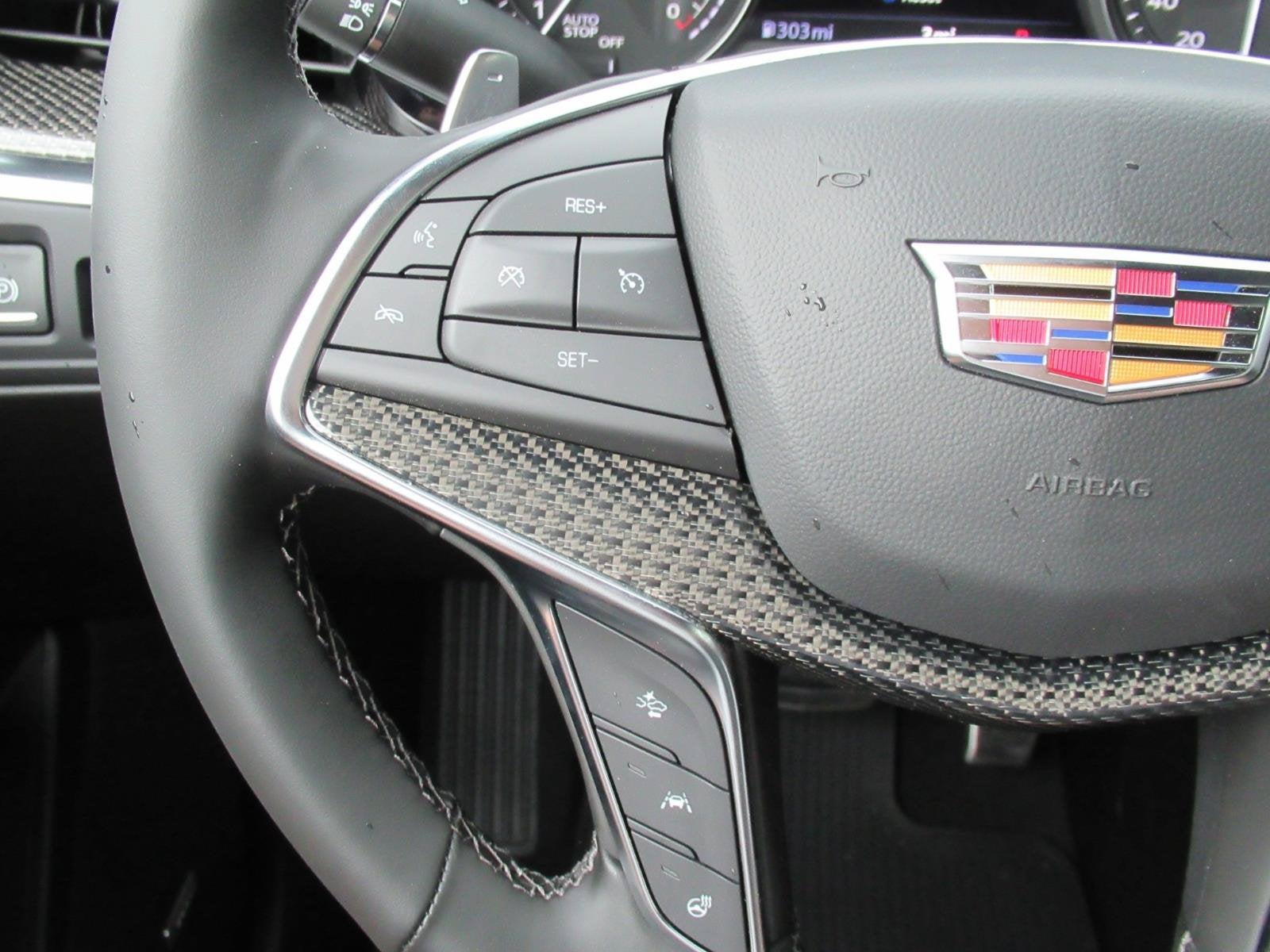 2026 Cadillac XT5 Sport