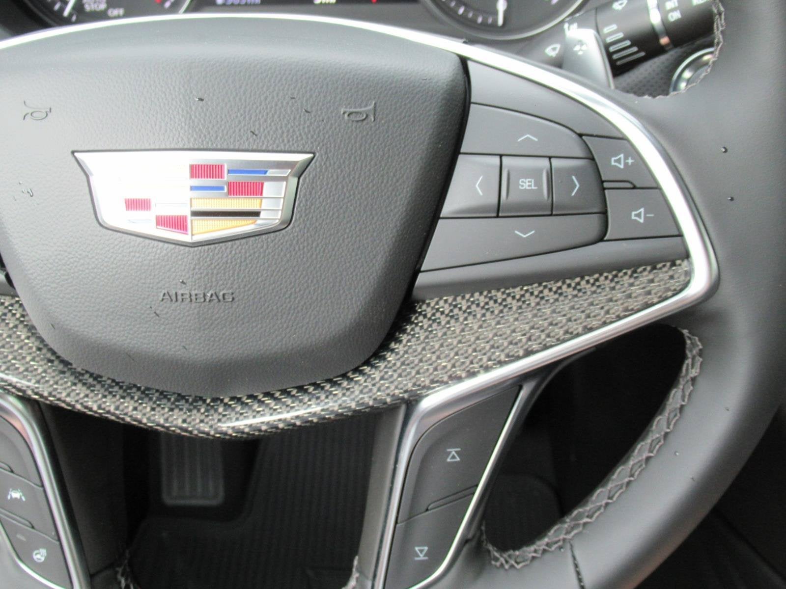 2026 Cadillac XT5 Sport