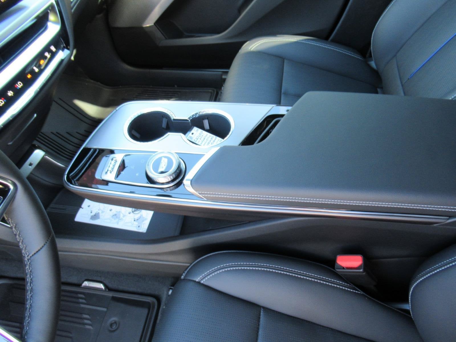 2027 Cadillac LYRIQ Premium Luxury