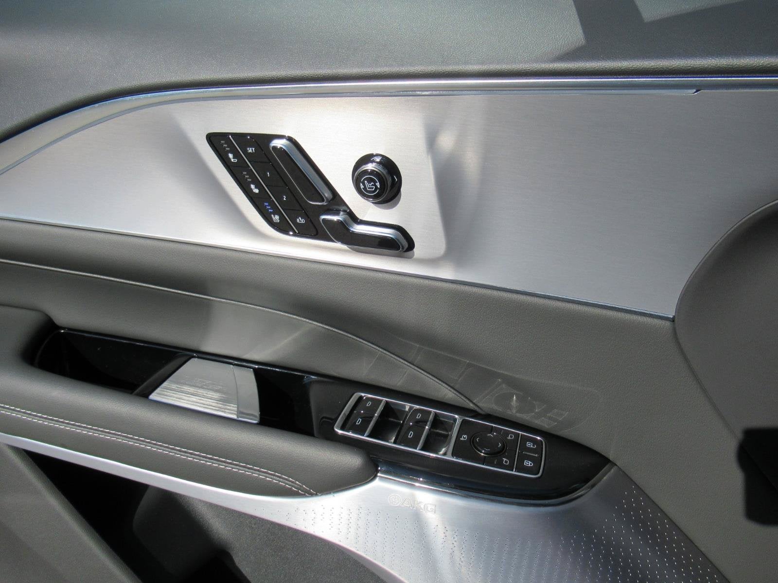 2027 Cadillac LYRIQ Premium Luxury