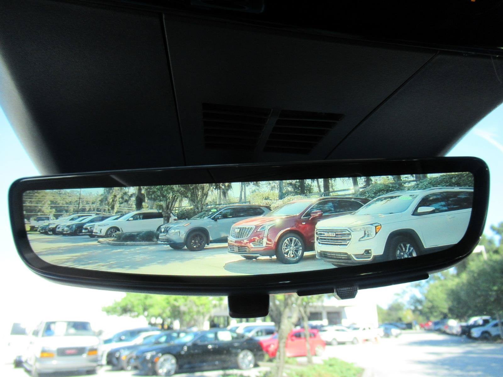 2027 Cadillac LYRIQ Premium Luxury