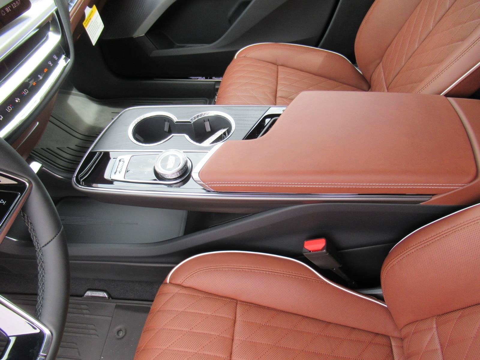 2027 Cadillac LYRIQ Signature Luxury