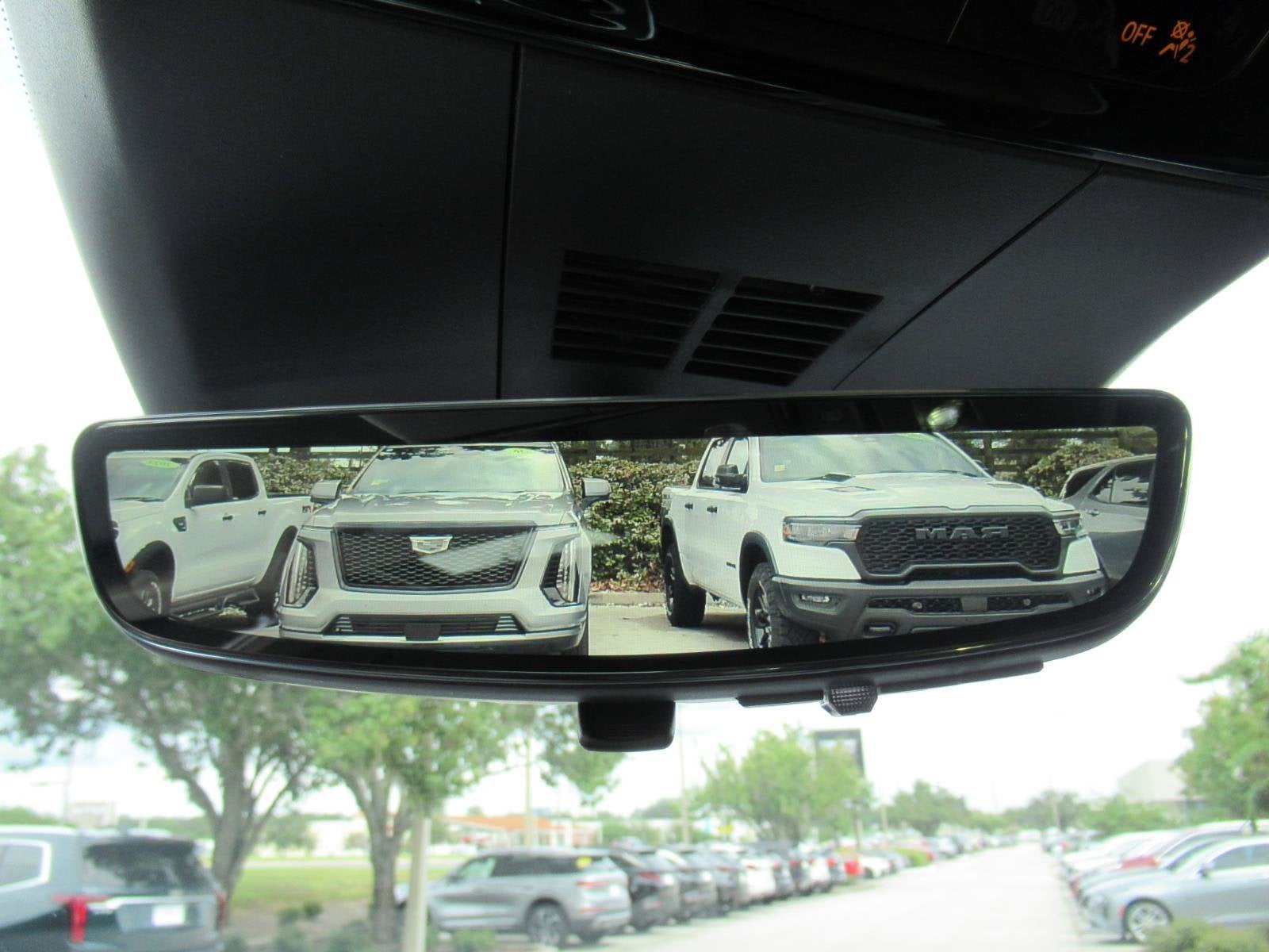 2027 Cadillac LYRIQ Signature Luxury