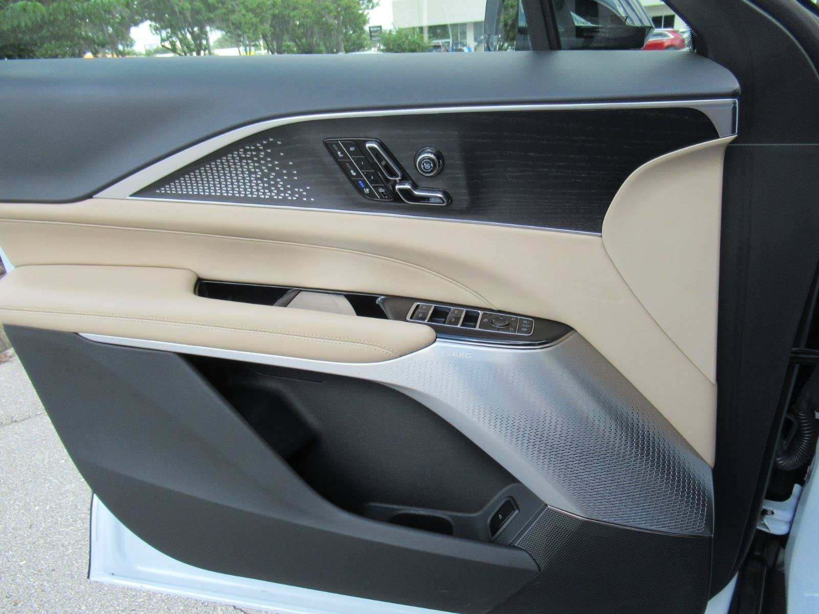 2026 Cadillac LYRIQ Signature Luxury