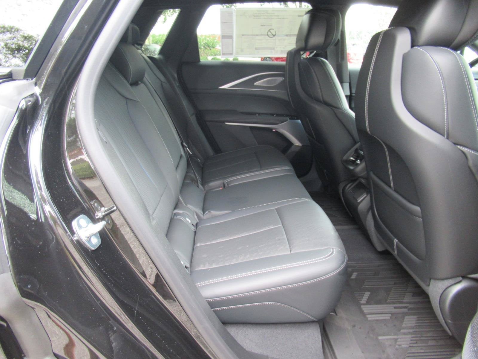 2026 Cadillac LYRIQ Premium Sport