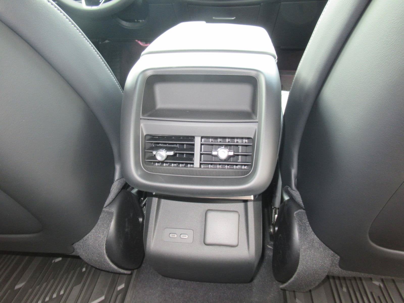 2026 Cadillac LYRIQ Premium Sport