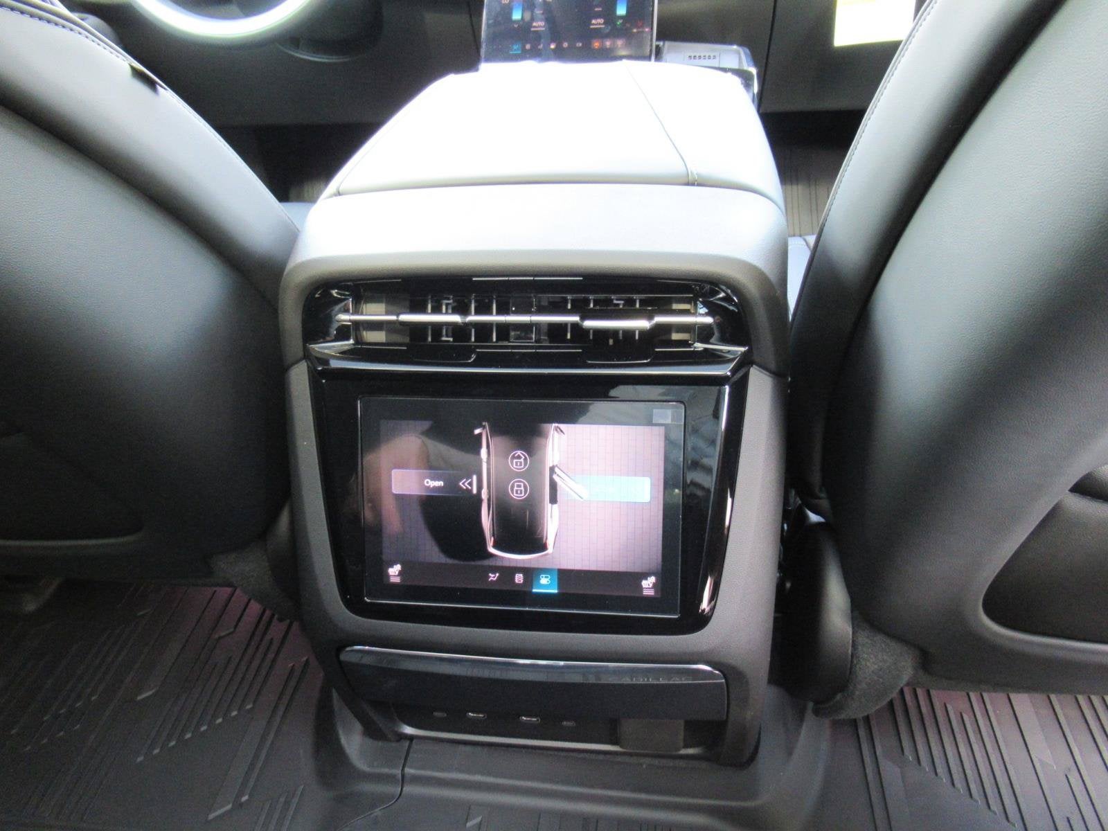 2026 Cadillac ESCALADE IQL Premium Sport