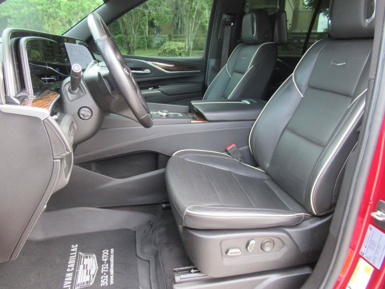 2023 Cadillac Escalade 4WD Premium Luxury