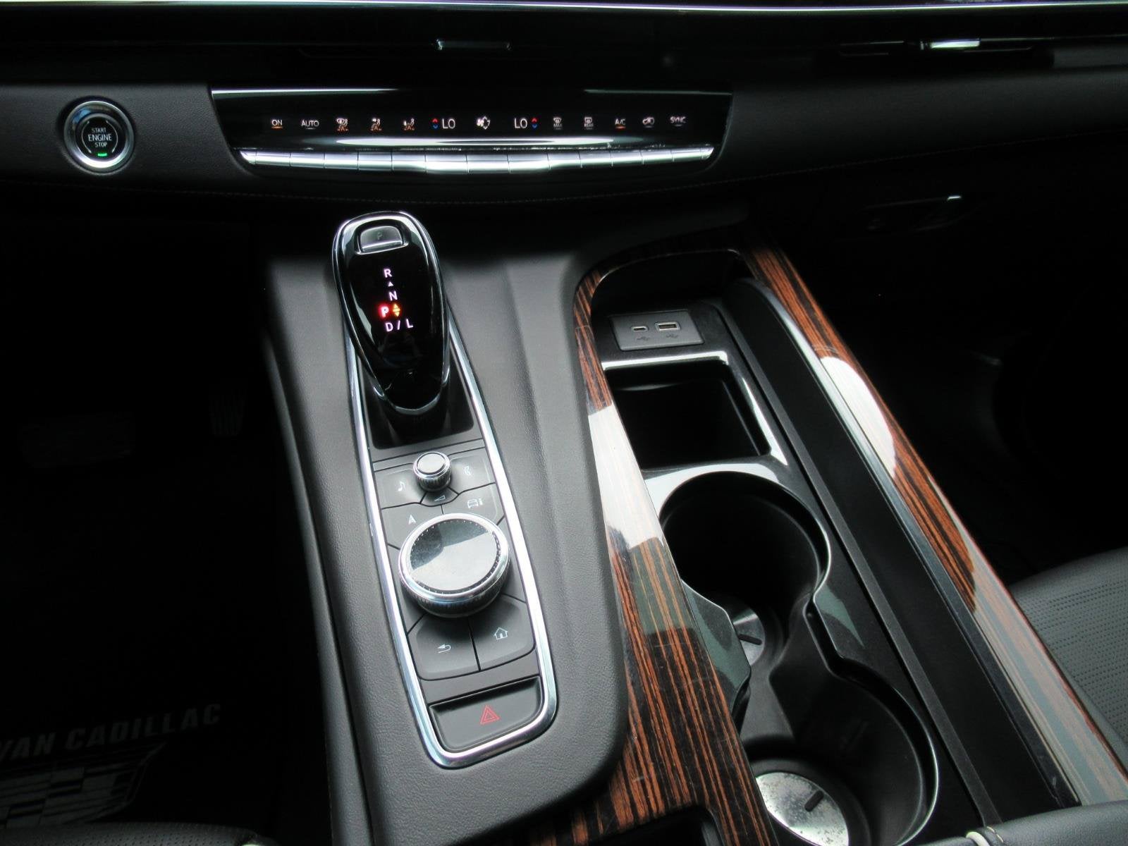 2023 Cadillac Escalade 4WD Premium Luxury