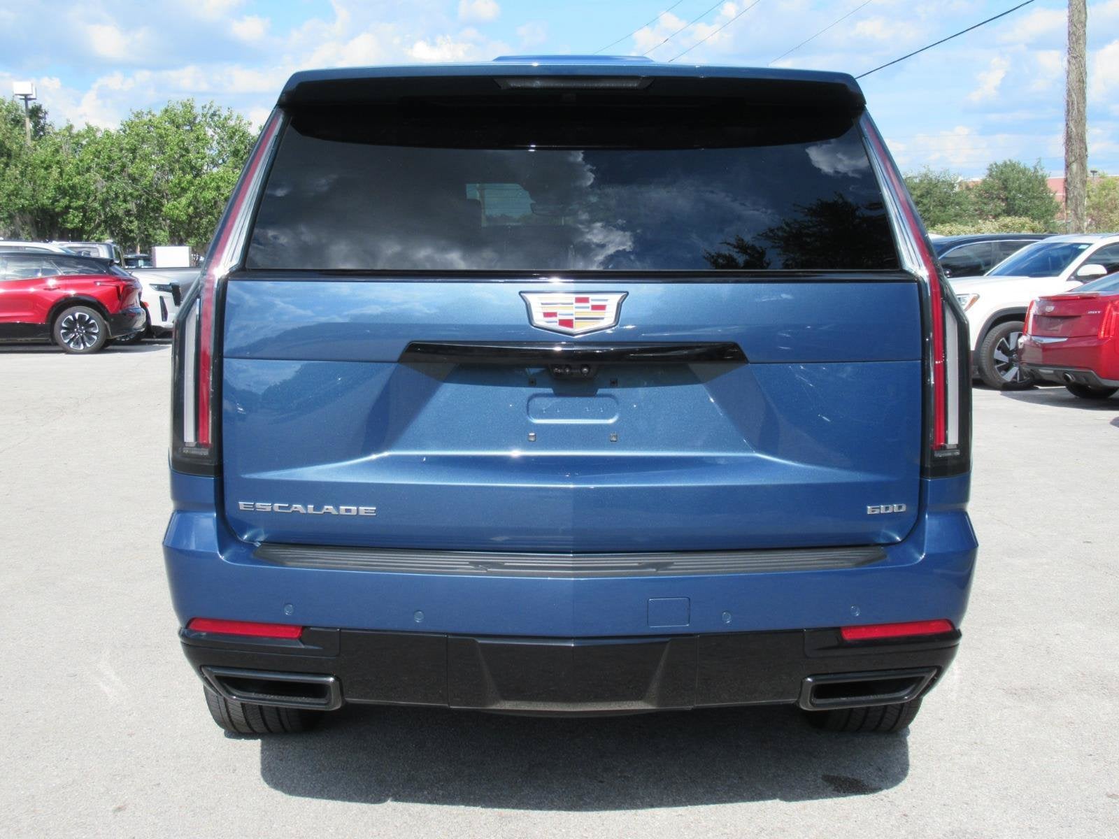 2026 Cadillac Escalade Platinum Sport