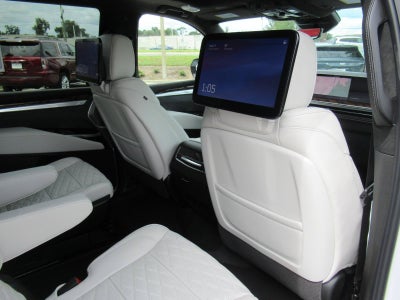 2027 Cadillac Escalade Platinum Sport