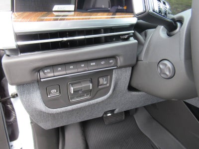 2027 Cadillac Escalade Platinum Sport