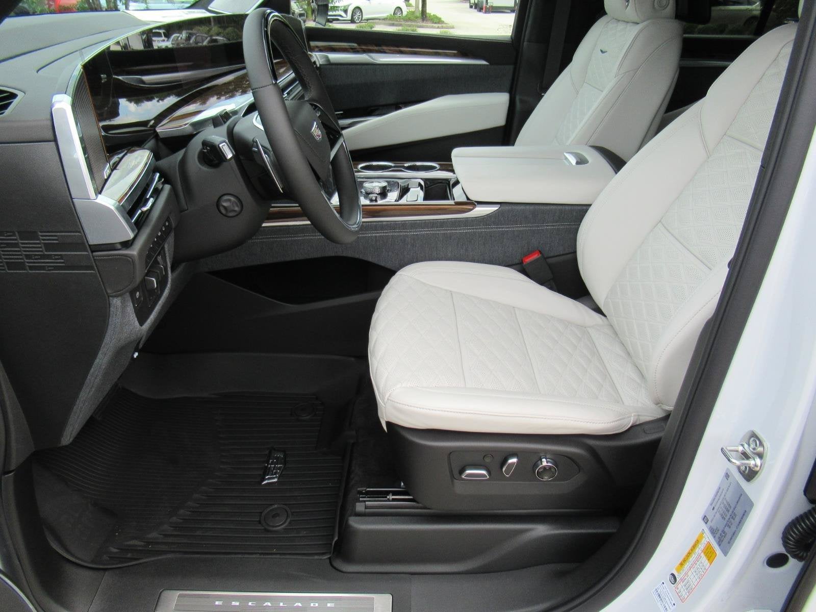 2027 Cadillac Escalade Platinum Sport