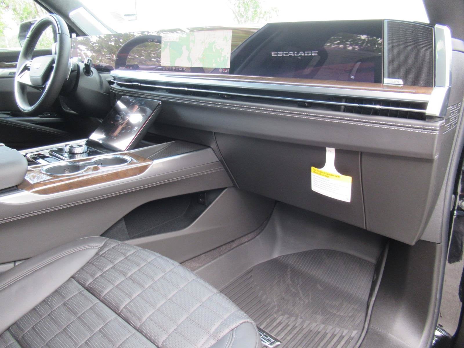 2027 Cadillac Escalade 4WD Platinum Sport
