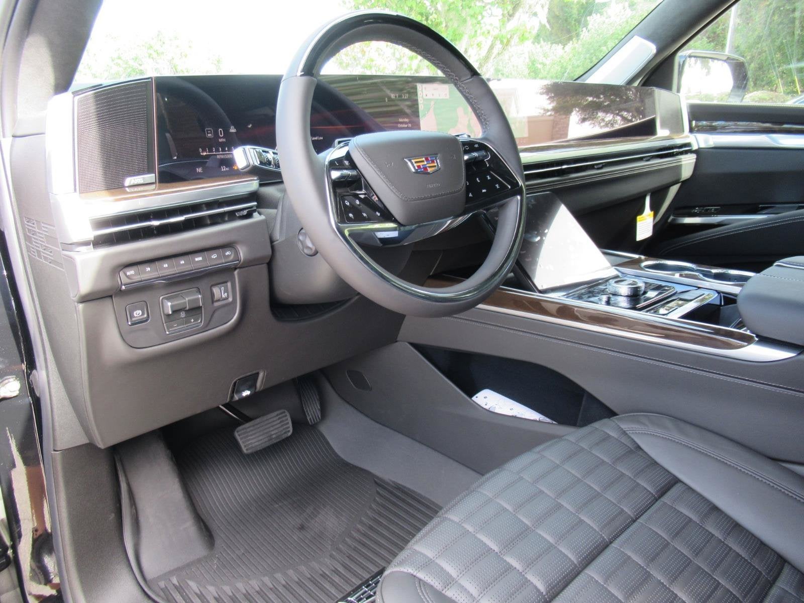 2027 Cadillac Escalade 4WD Platinum Sport