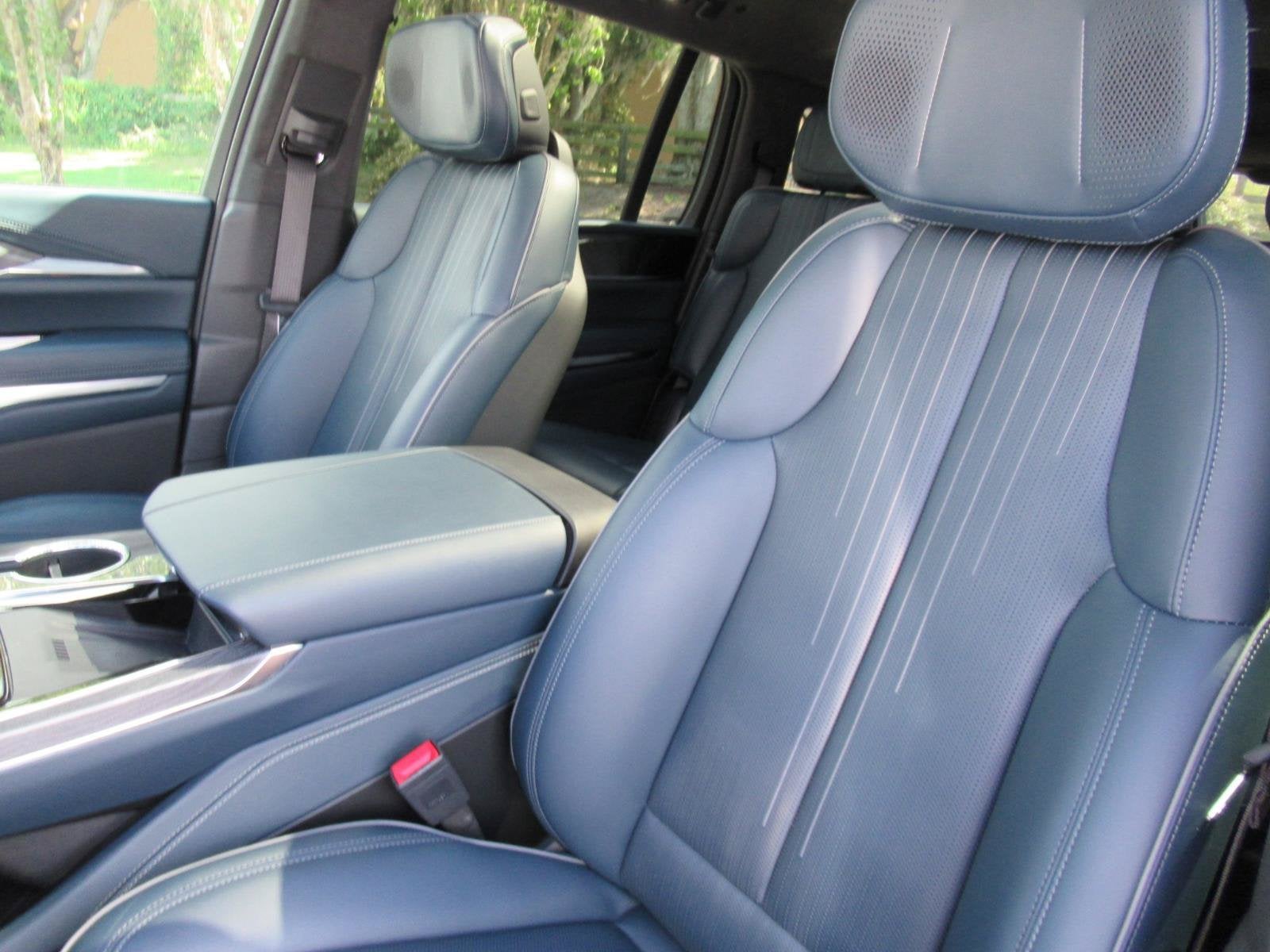 2026 Cadillac ESCALADE IQ Premium Sport