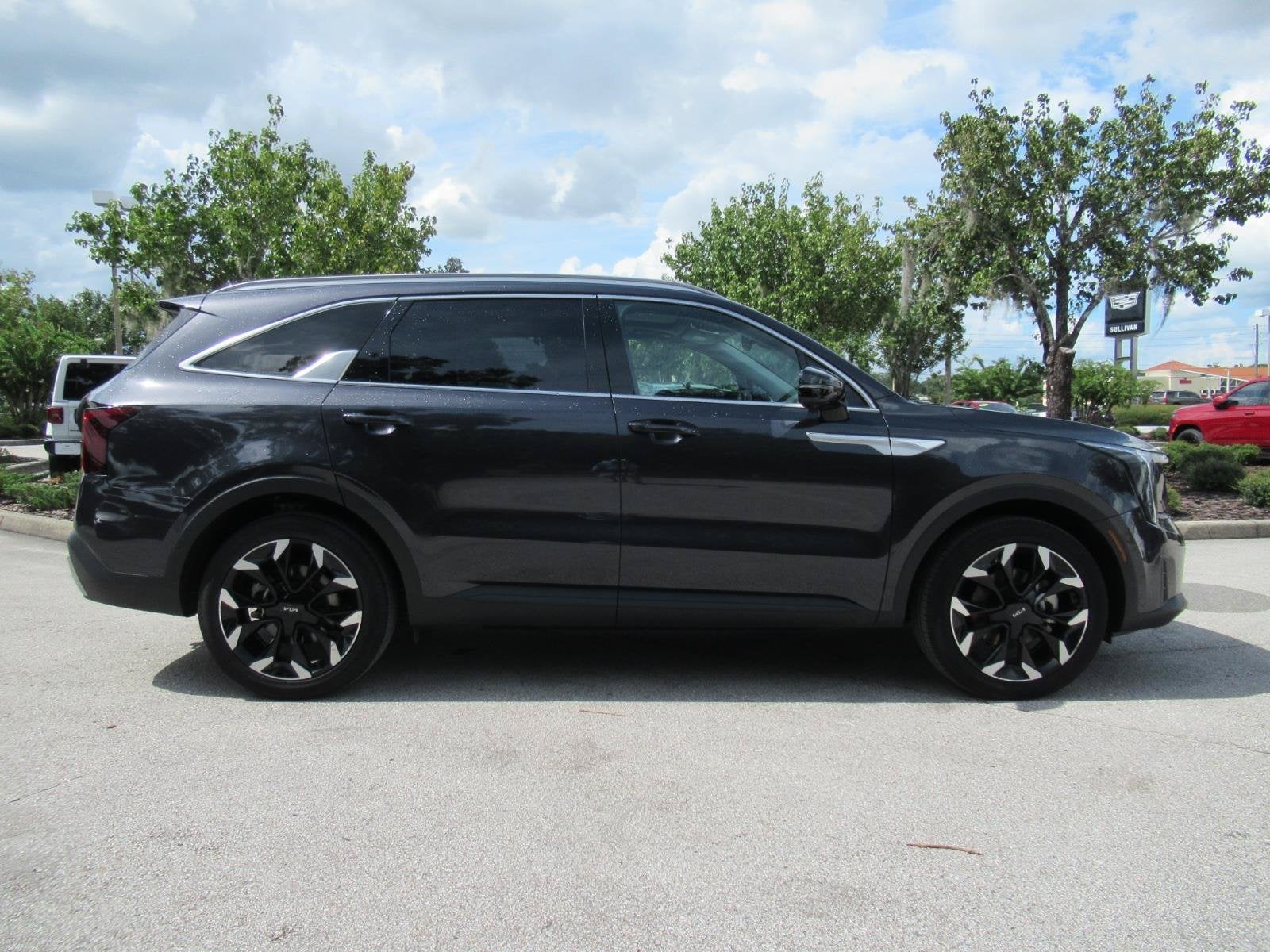 2025 Kia Sorento SX