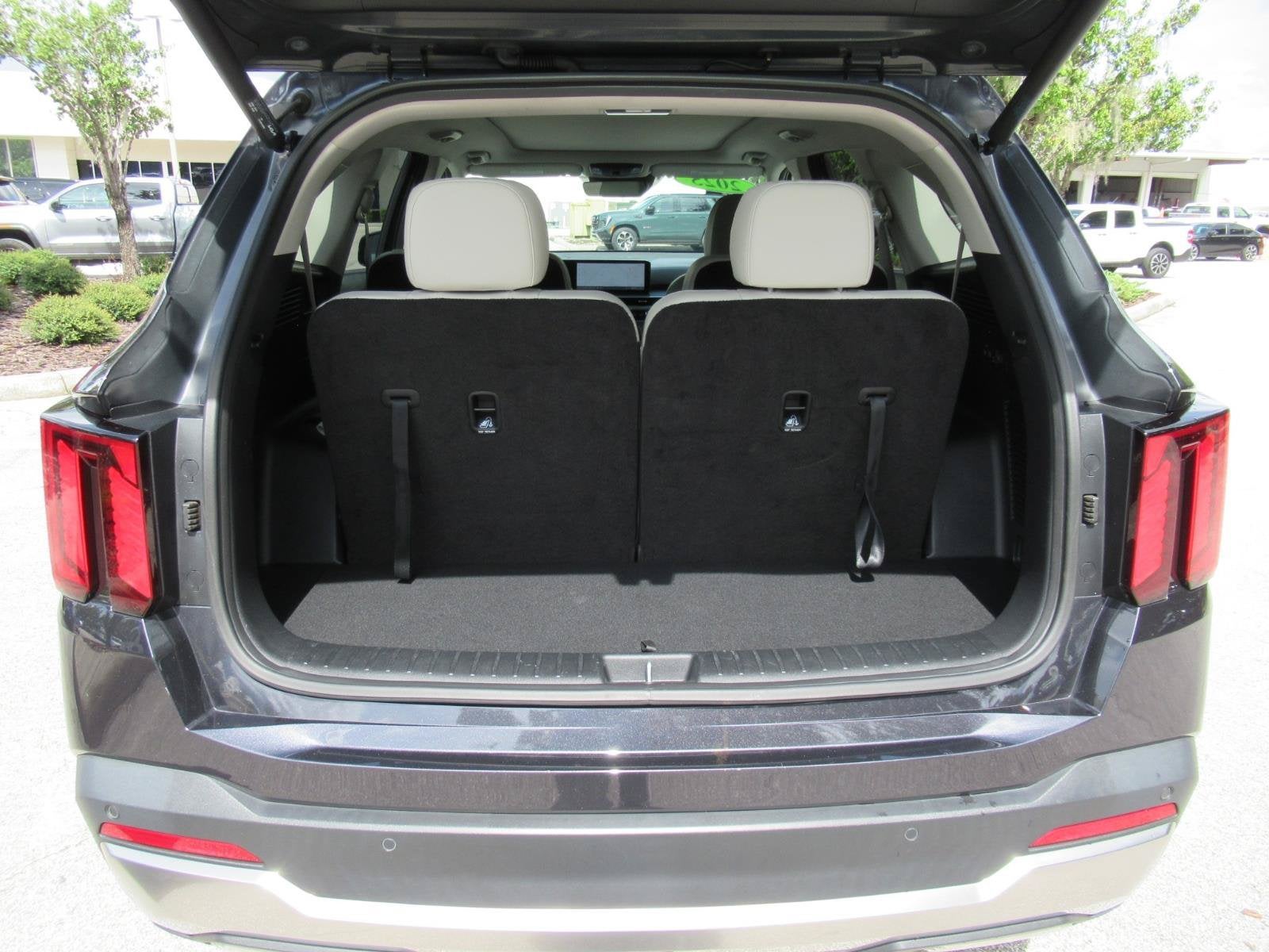 2025 Kia Sorento SX