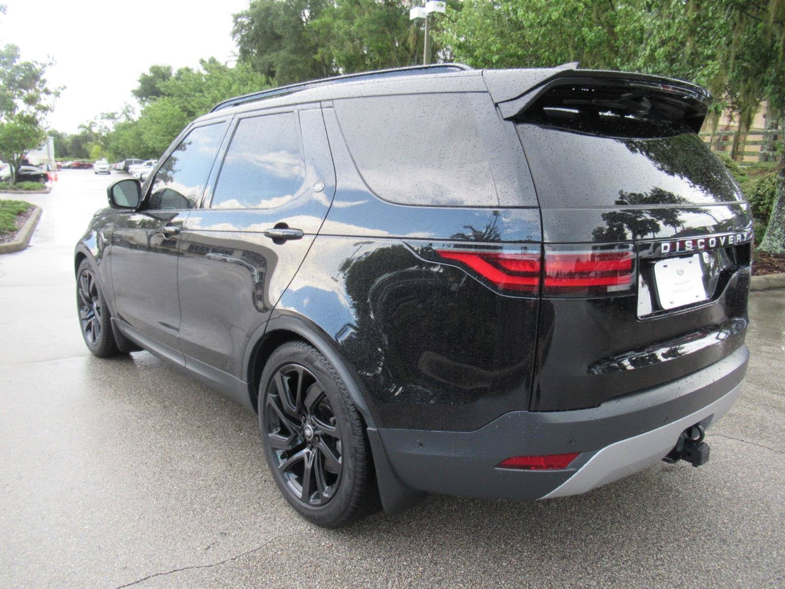 2024 Land Rover Discovery S