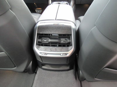 2023 BMW 7 Series 740i