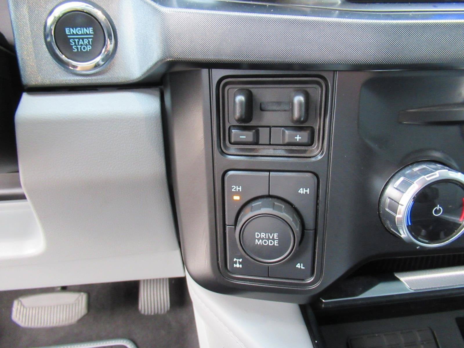 2024 Ford Super Duty F-250 SRW XL