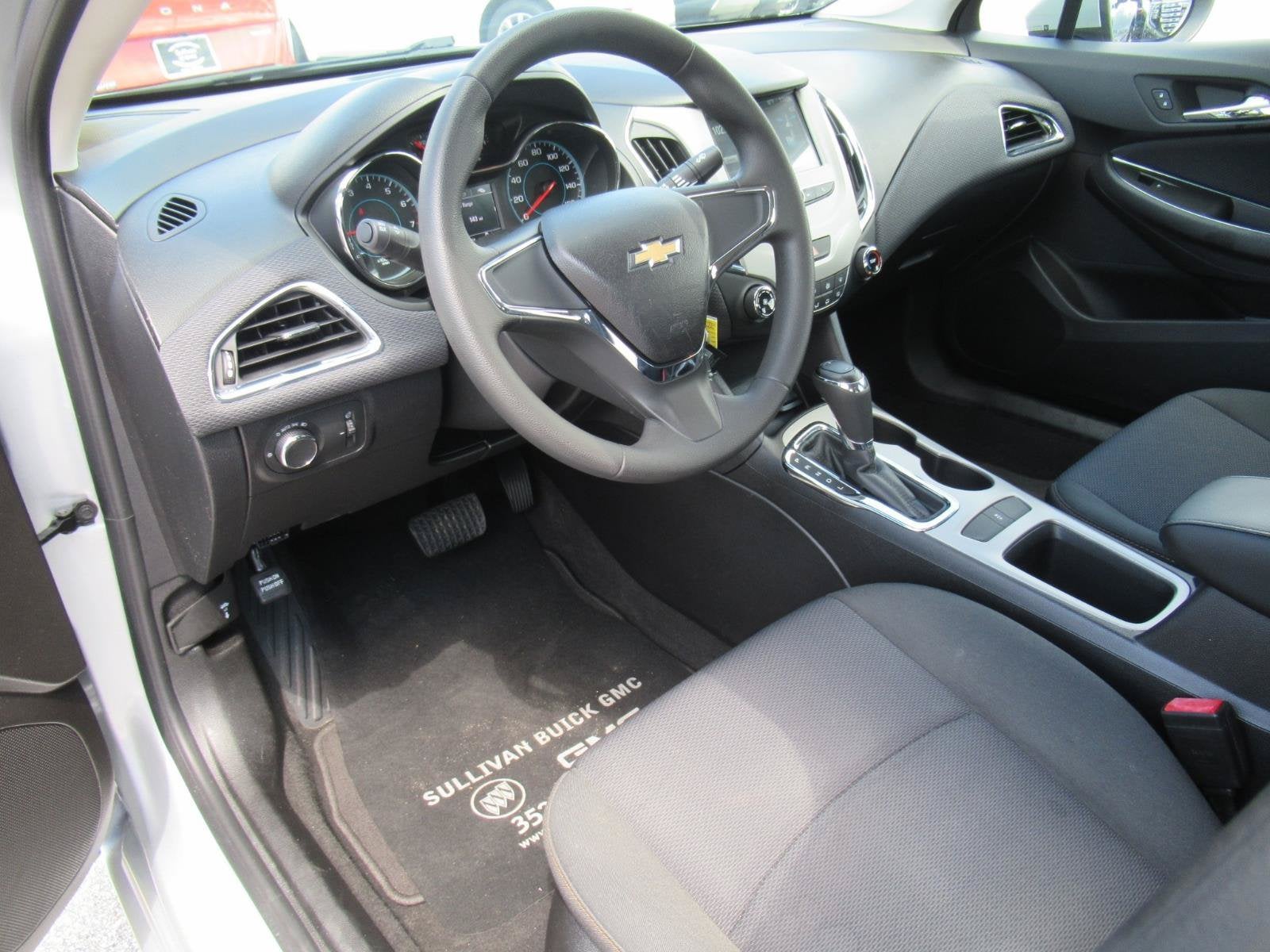 2018 Chevrolet Cruze LS