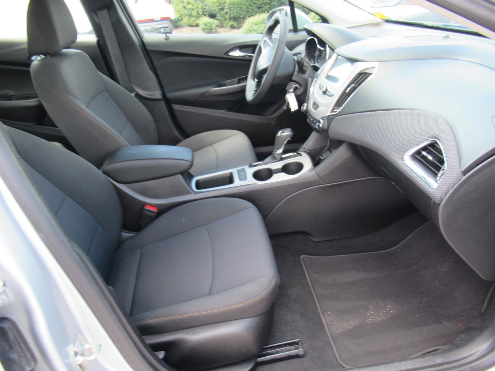 2018 Chevrolet Cruze LS