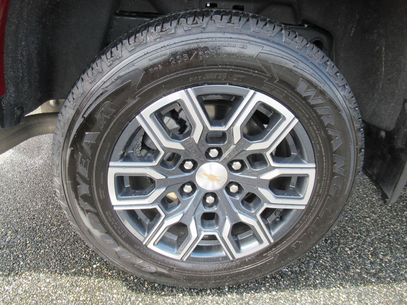 2024 Chevrolet Colorado LT