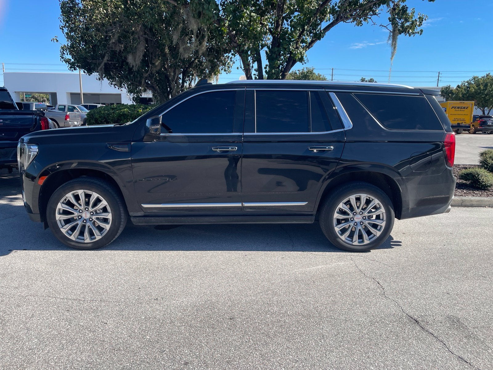 2024 GMC Yukon Denali