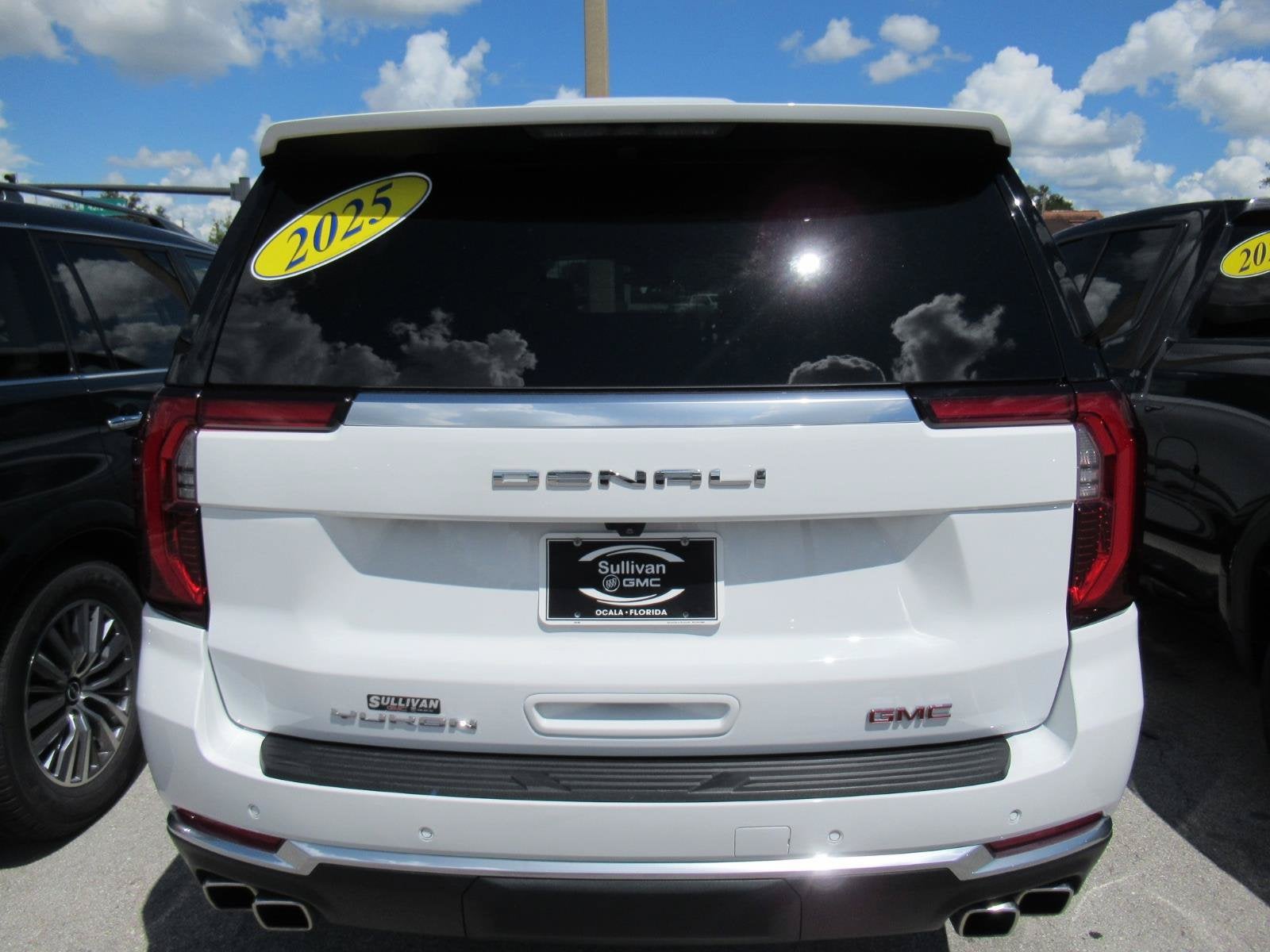2025 GMC Yukon XL Denali
