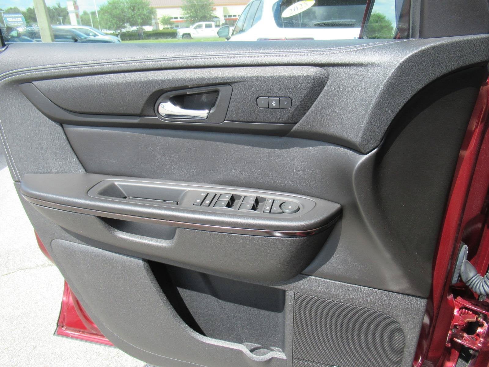 2017 Chevrolet Traverse Premier
