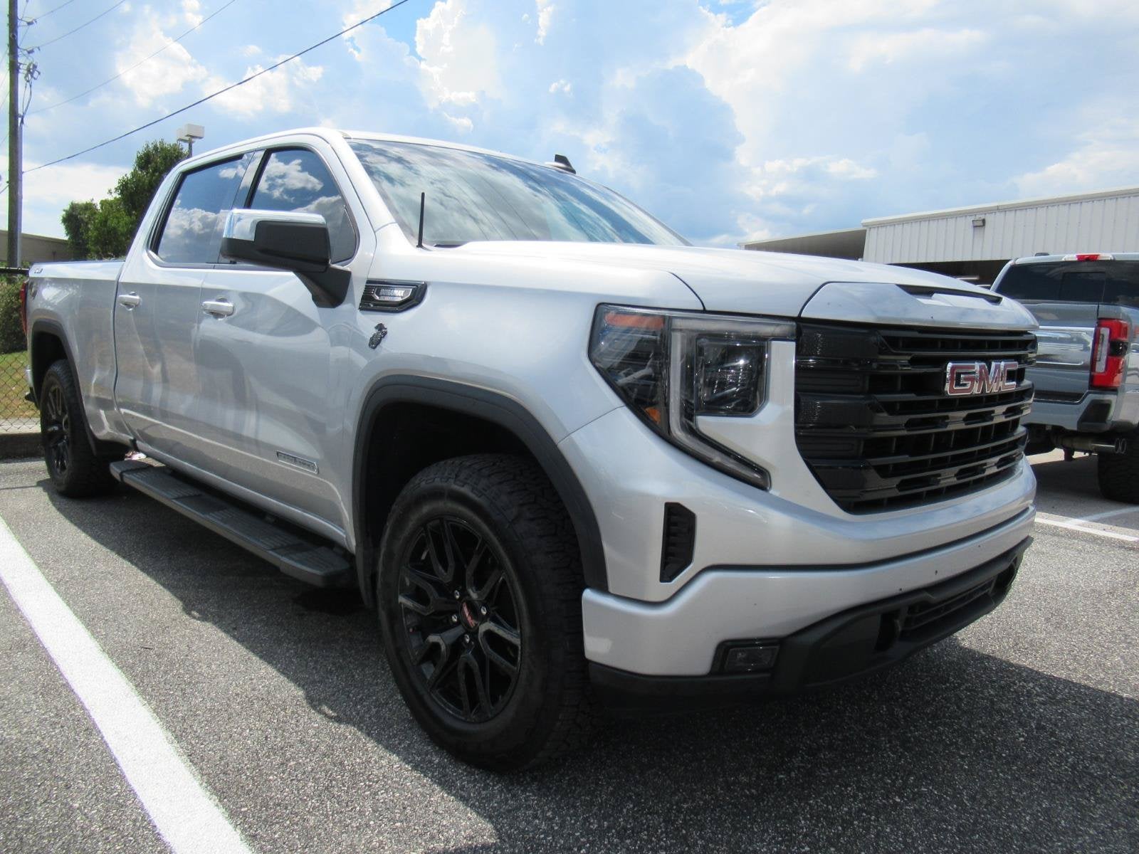 2022 GMC Sierra 1500 Elevation